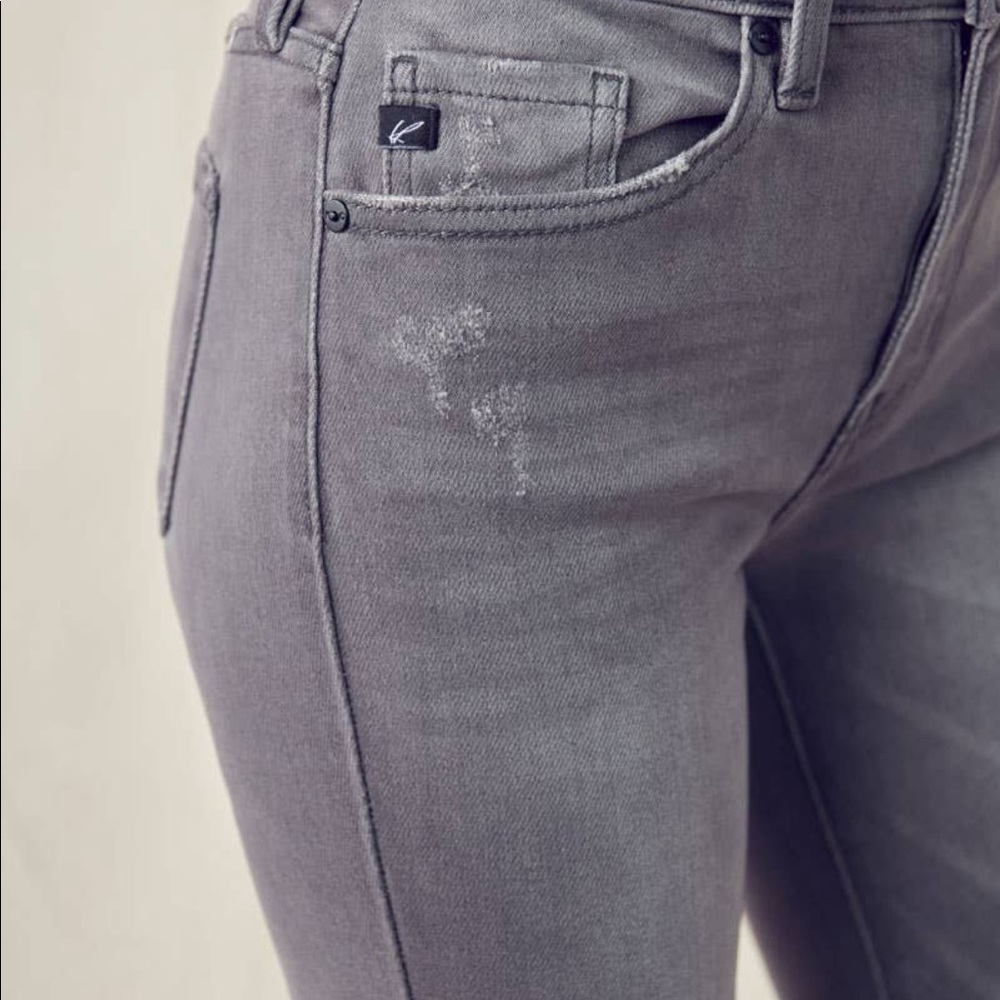 Boutique closing****KanCan jeans